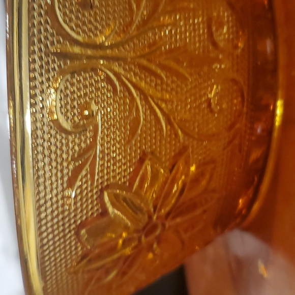 Tiara amber serving bowl - Picture 3 of 7
